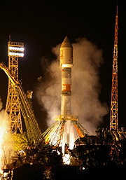Soyuz et 4 Globalstar-1 - 51.8 ko